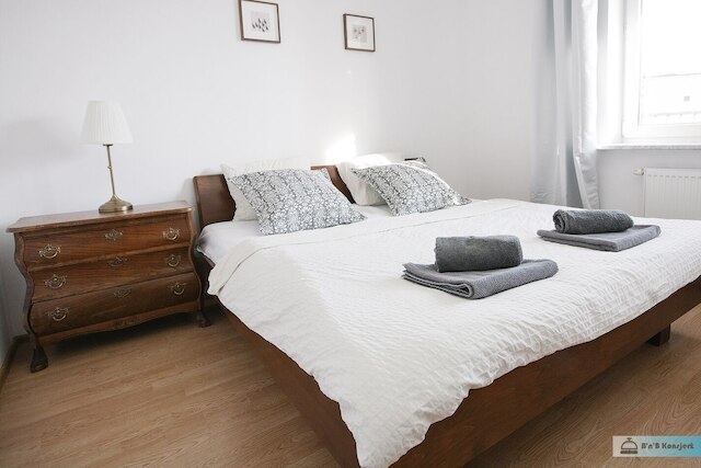 ワルシャワ コンシェルジ サクソン アパートメント