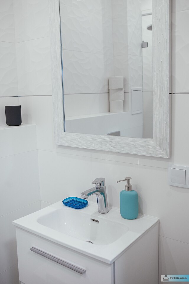 ワルシャワ コンシェルジ ウォラ エキスポ