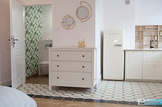 ワルシャワ コンシェルジ ロイヤル バス スタジオ