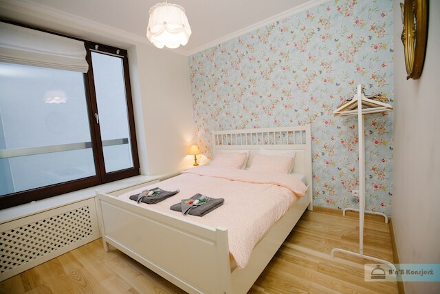 ワルシャワ コンシェルジ ビストゥラ アパートメント