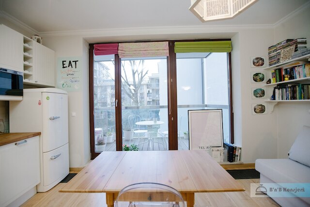 ワルシャワ コンシェルジ ビストゥラ アパートメント