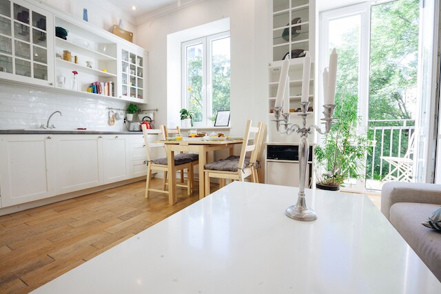 ワルシャワ コンシェルジ トラベラーズ ネスト フスポルナ