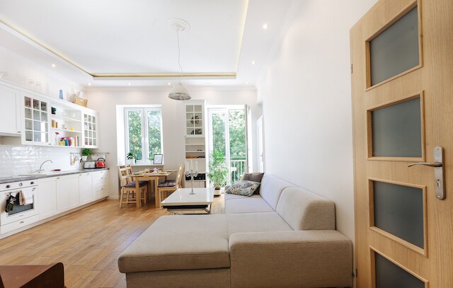 ワルシャワ コンシェルジ トラベラーズ ネスト フスポルナ