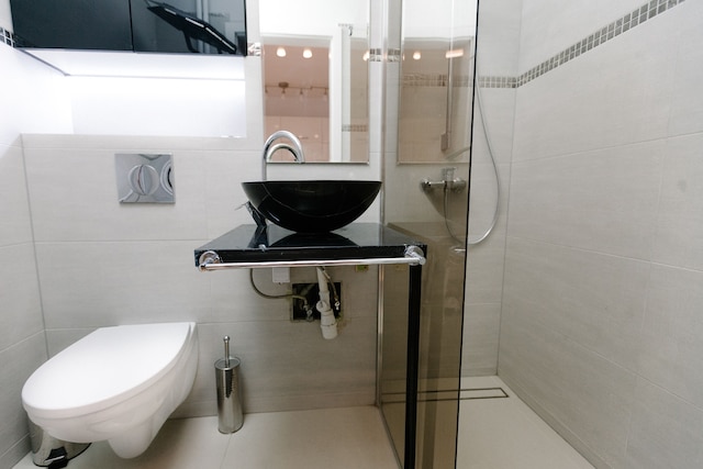 ワルシャワ コンシェルジ スクエア グジボフスキー