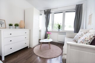 ワルシャワ コンシェルジ フランシシスカンスカ オールド タウン