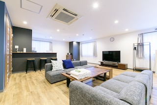 Black Gate Nippombashi