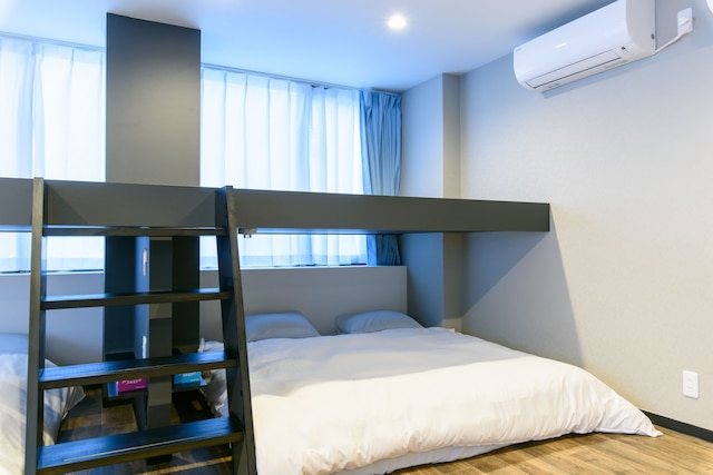 Black Gate Nippombashi