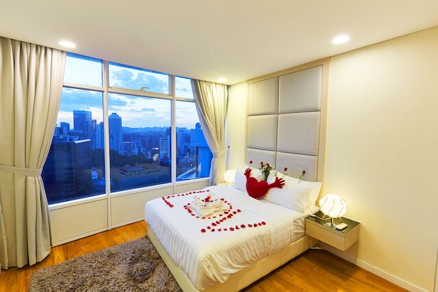 リックス スイーツ アット ヴルテックス KLCC