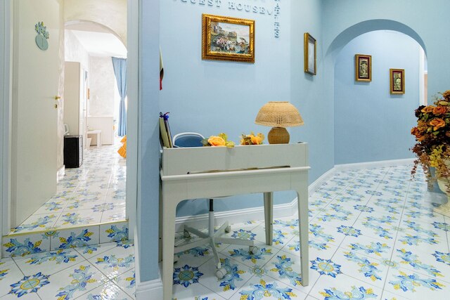 アルマ アドリー