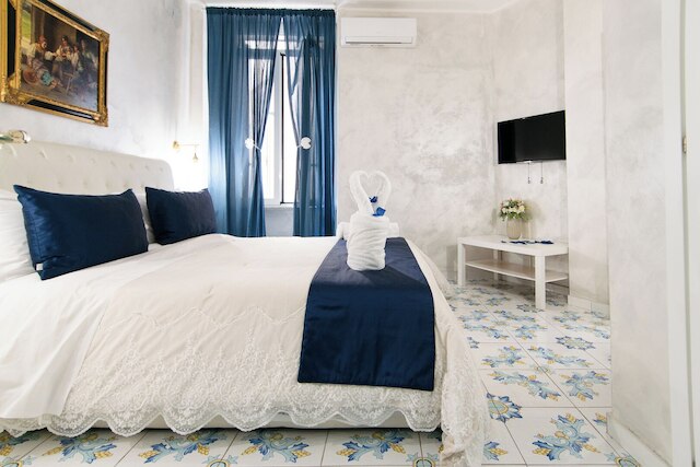 アルマ アドリー