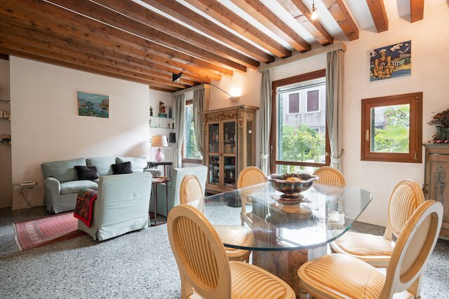 ガーデン アパートメント