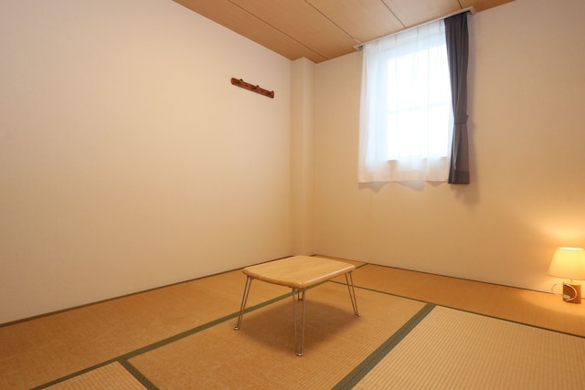 ホテルますだや