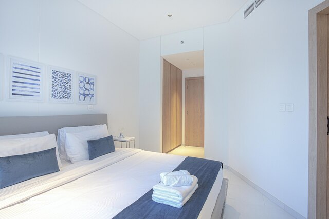 メゾン プリヴェ マルキーズ スクエア