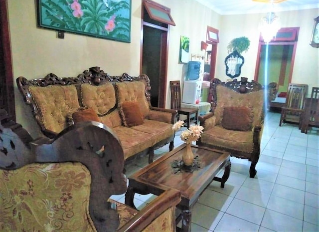 ヴィラ トリジャヤ