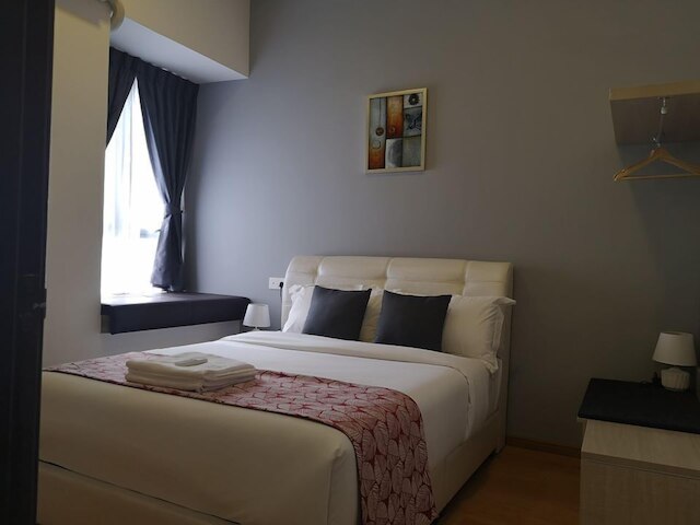 フェイヴーード シービュー スイート