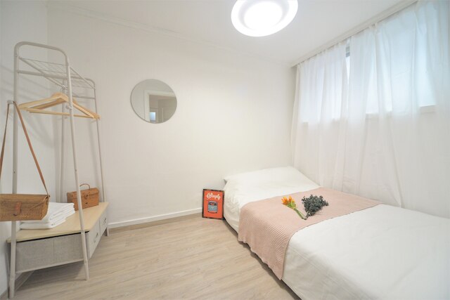 Jerry Blossom - Hostel