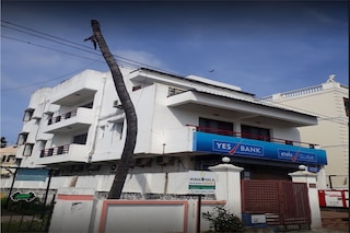 コラム エリオッツ ビーチ