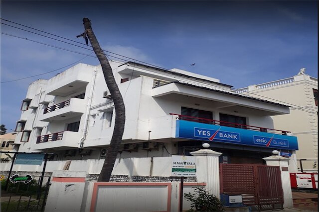 コラム エリオッツ ビーチ