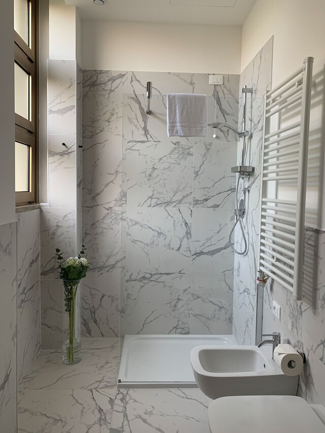 ボブ W ティチネーゼ