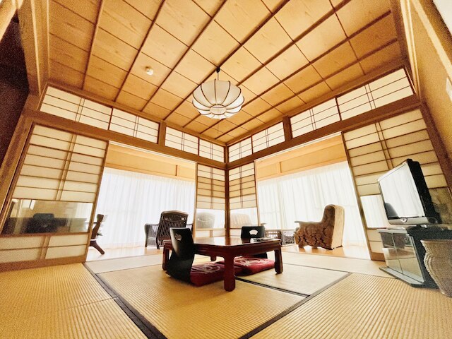 まるごと貸切 にごり湯天然温泉かけ流しと庭園 満来箱根山荘