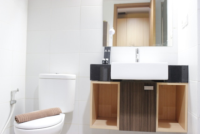 新築のスタジオ、ビバリー ダゴ アパートメント、ITB 近く