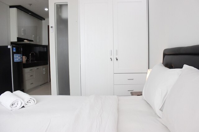 グリーン コサンビ バンドン アパートメントにある便利なスタジオ