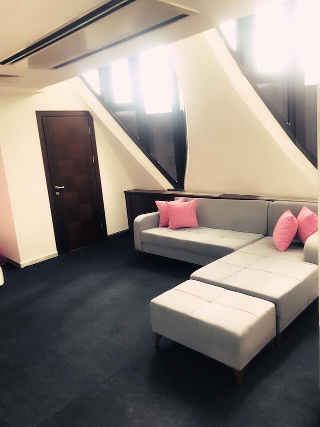 カラフル オテル