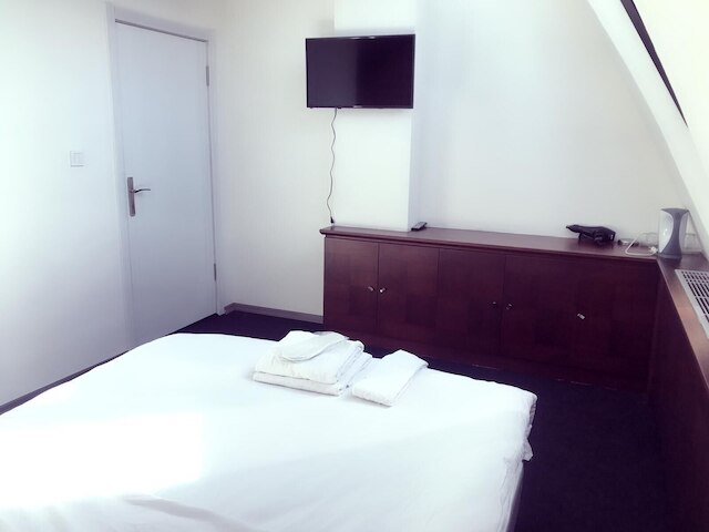 カラフル オテル