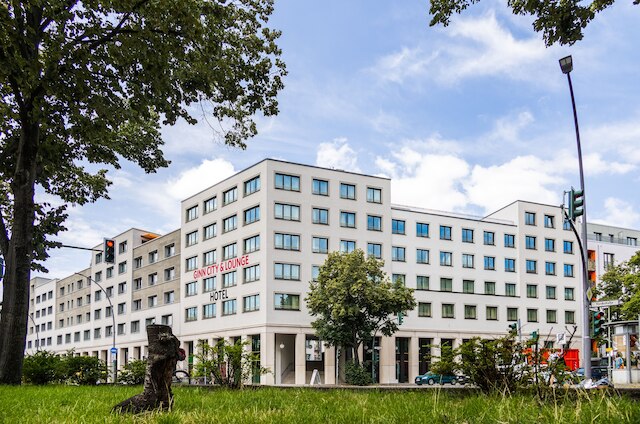 ジン シティ & ラウンジ ヨルク ベルリン