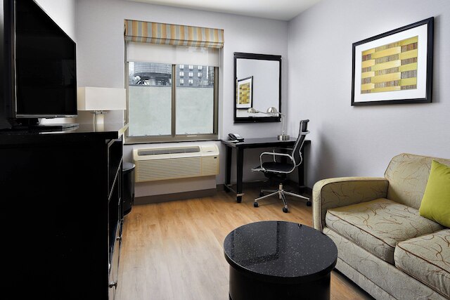 フェアフィールド イン & スイーツ ニューヨーク マンハッタン / チェルシー