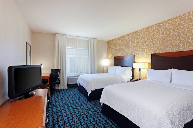 フェアフィールド イン & スイーツ バイ マリオット ロサンゼルス ウエスト コビーナ