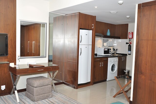 フェニックス プラザ ホテル アパートメンツ