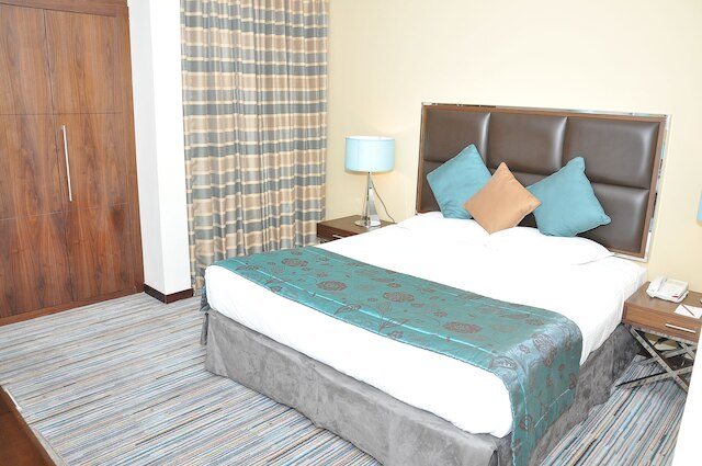 フェニックス プラザ ホテル アパートメンツ