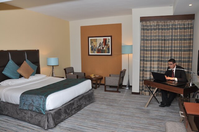 フェニックス プラザ ホテル アパートメンツ