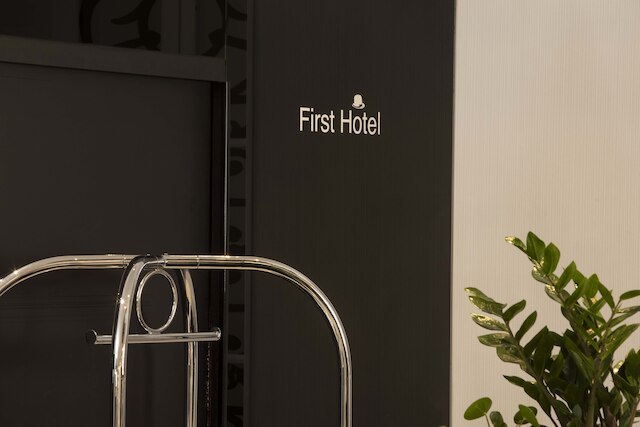 ファースト ホテル パリ トゥール エッフェル