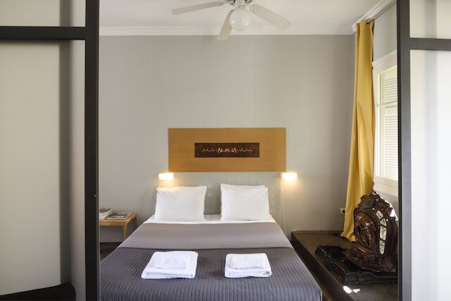 アテネ グリーン アパートメンツ