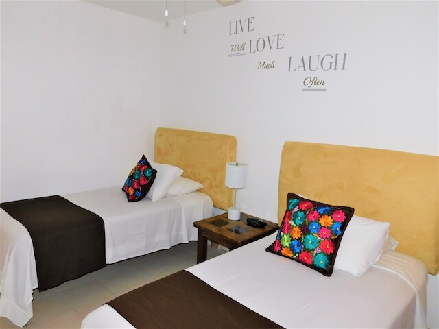 ノーティビーチ コンドズ