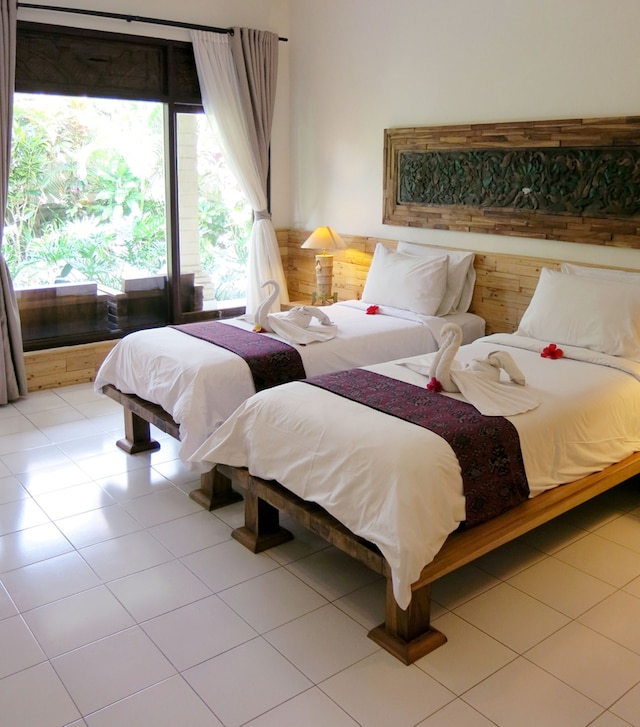 スリ・ラティ コッテージ