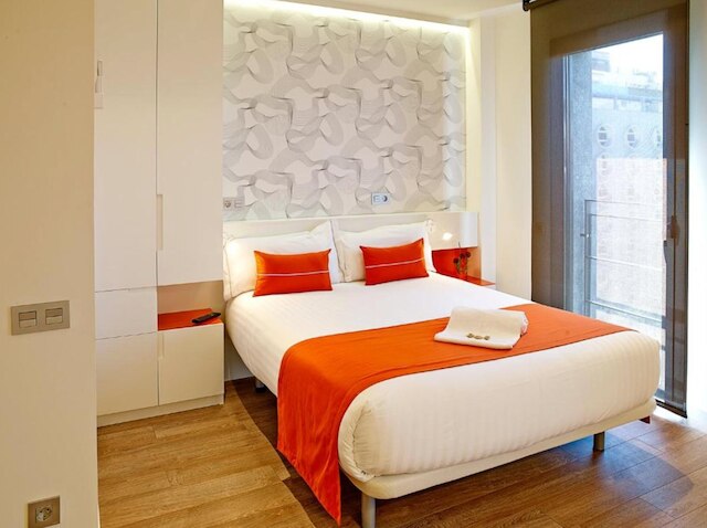 アパートメンツ ホステンプロ スイーツ