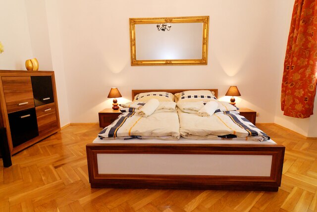 P&J アパートメンツ