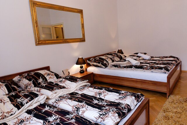 P&J アパートメンツ