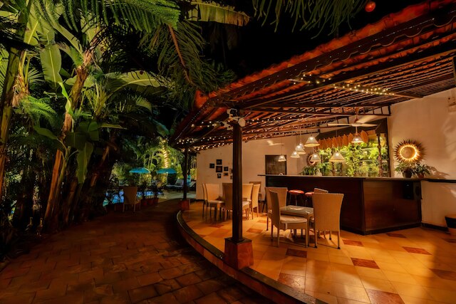 デバスタリ - ザ バレー オブ ゴッズ