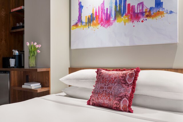 ザ ゴッサム ホテル