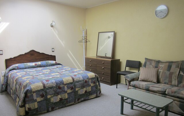 エース モーター ロッジ