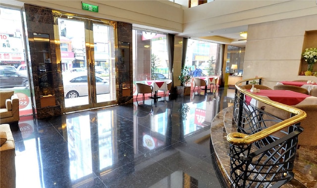 台北 インターナショナル ホテル (台北国際飯店)