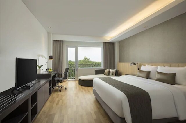 デロニクス ホテル カワラン