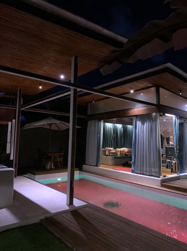 キス ヴィラズ バリ