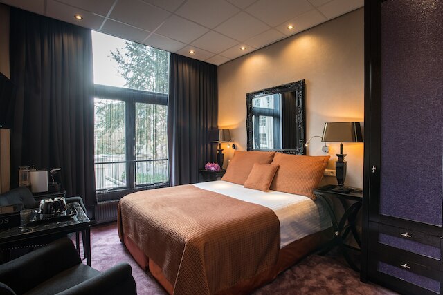 ホテル セバスチャンズ