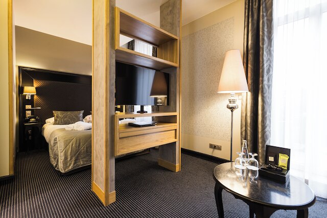 プラザ マドレーヌ ホテル & スパ