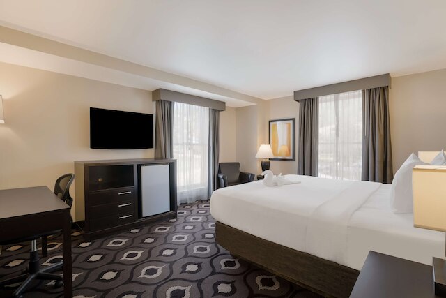 グランド Z カジノ  ホテル バイ レッド ライオン ホテルズ